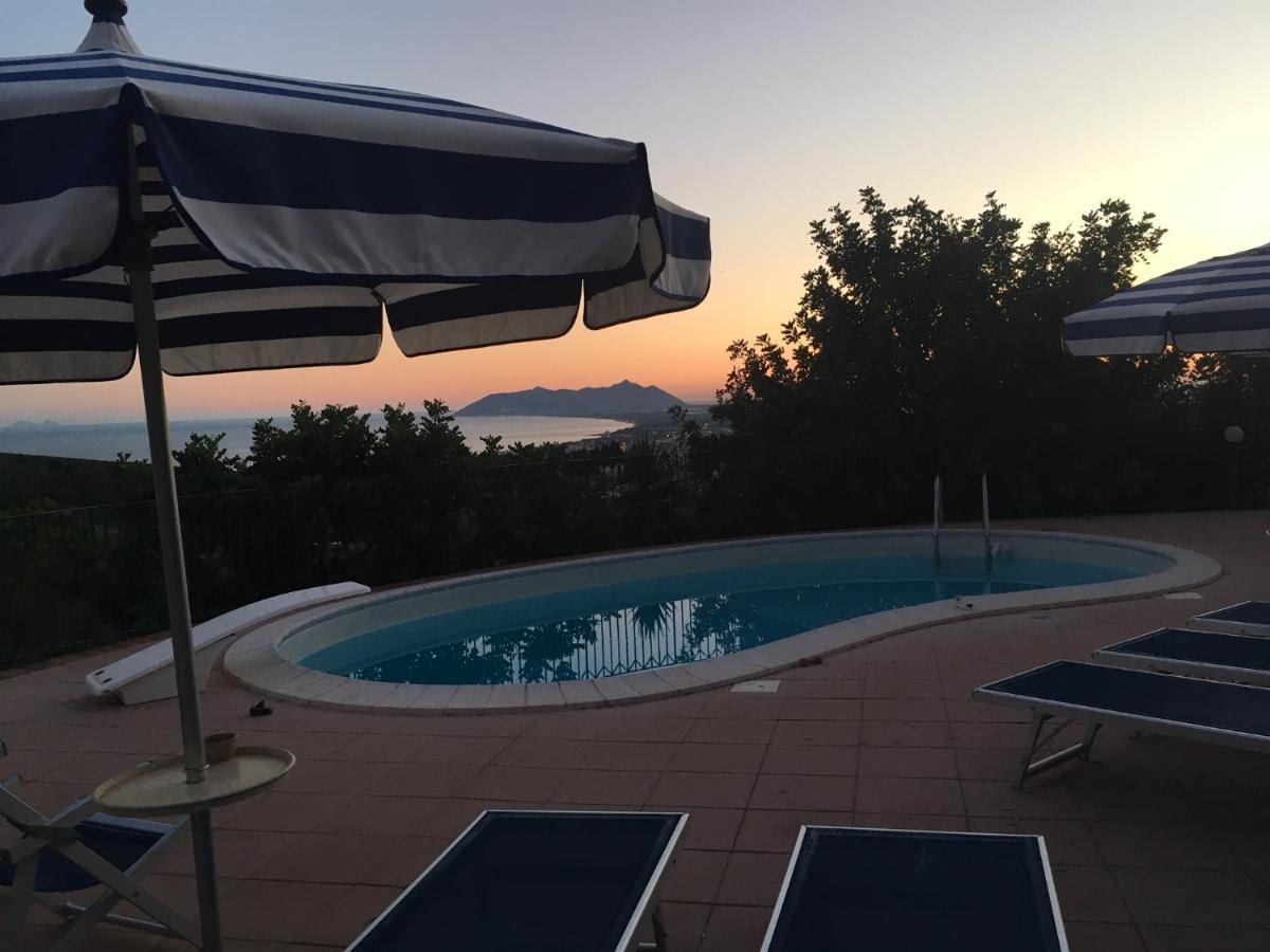 Villa "Ai Galli" Terracina Ngoại thất bức ảnh