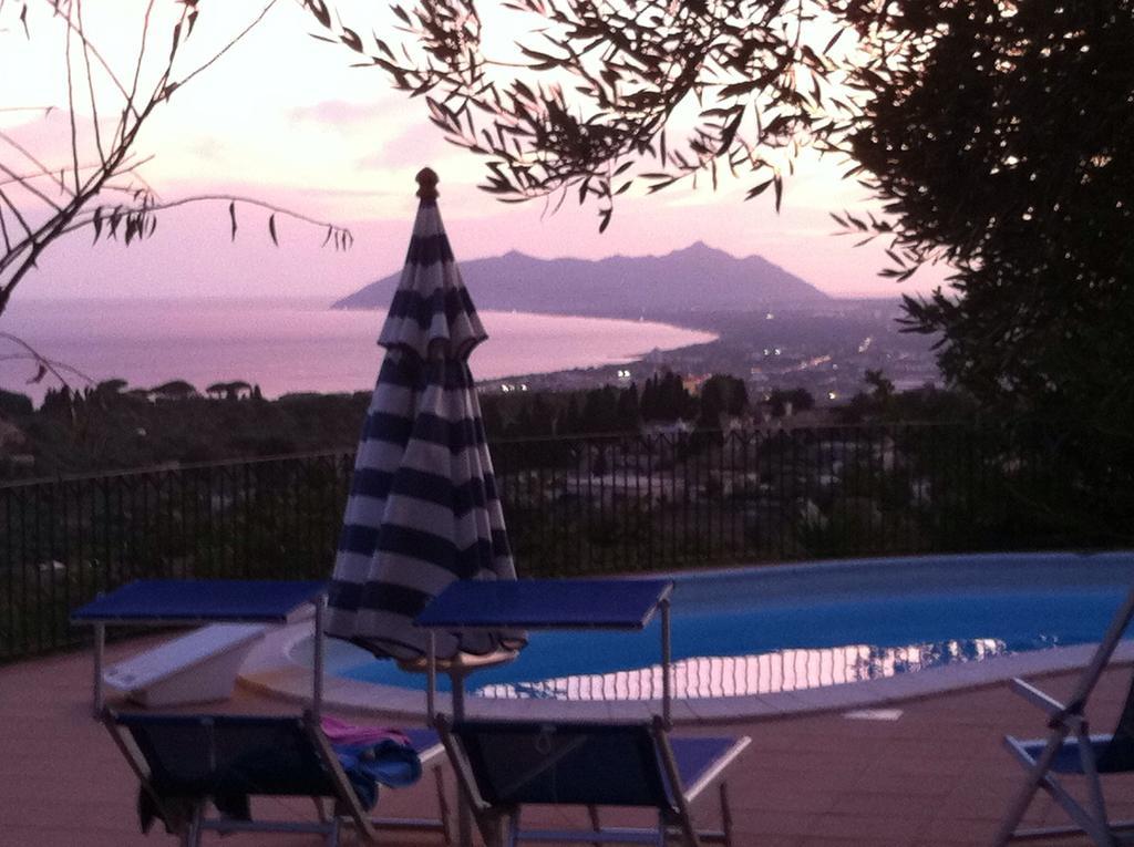 Villa "Ai Galli" Terracina Ngoại thất bức ảnh